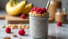 Enostavni in hitri sladice v kozarcu, ki jih lahko pripravi vsak