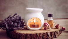 Skrivnosti miru so dišavna olja za aromaterapijske svetilke